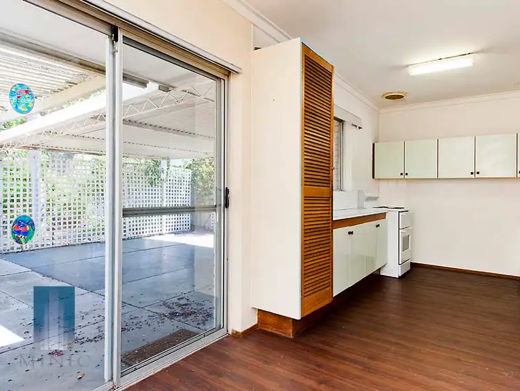 Seventh view of Homely house listing, 62 Alderley Square, Wilson WA 6107