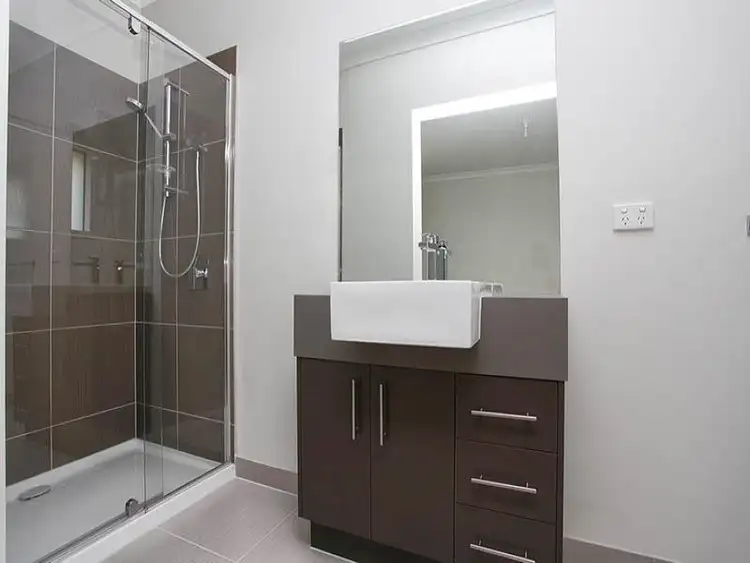 Fifth view of Homely unit listing, unit no 3 / 3 Boisdale Avenue, Sunshine North VIC 3020