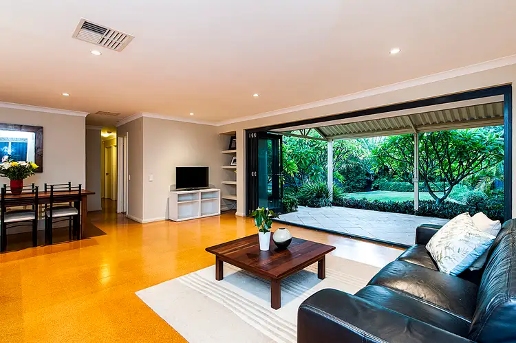 7 Poynter Drive, Duncraig WA 6023