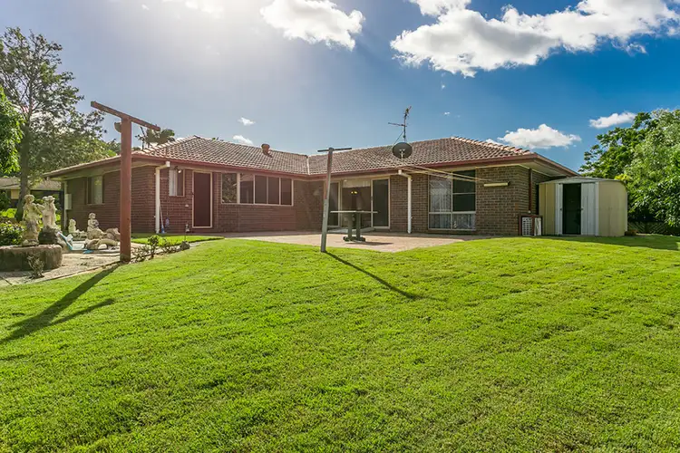 Fifth view of Homely house listing, 9 Nargoon Court, Ocean Shores NSW 2483