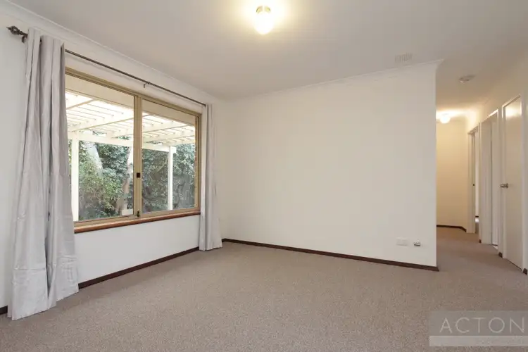 Sixth view of Homely villa listing, 2/3 Walga Crt, Yokine WA 6060