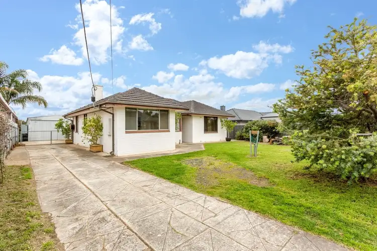 22 Finchley Street, Clovelly Park SA 5042