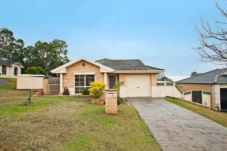 9 Arboreal Place, Horsley NSW 2530