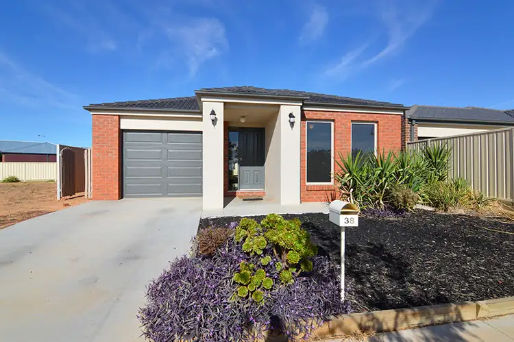 38 Sherring Way, Mildura VIC 3500
