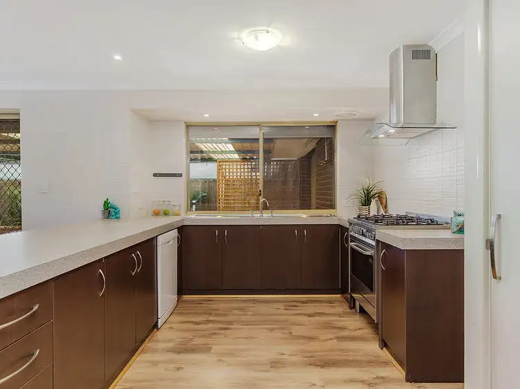 Fifth view of Homely house listing, 7 Ozark Place, Warnbro WA 6169