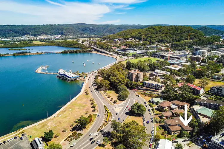 6/3-5 Gertrude Place, Gosford NSW 2250