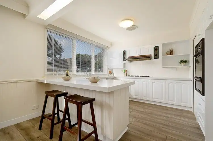 12 Fleet Street, Mornington VIC 3931