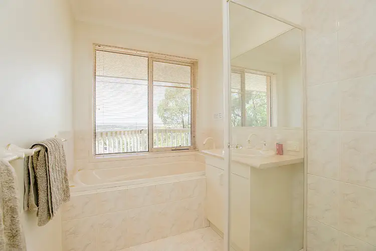 Sixth view of Homely house listing, 19 Gleneagles Court, Darley VIC 3340