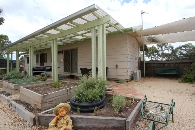 86 Fairview Drive, Clunes VIC 3370