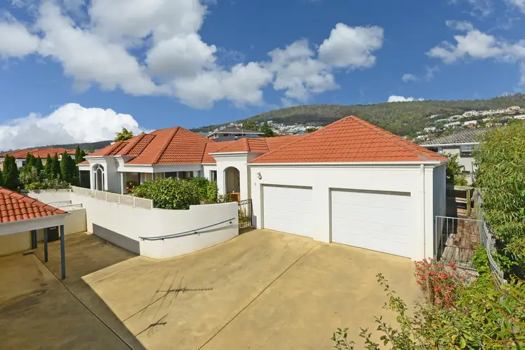 Main view of Homely townhouse listing, 2/17 Rose Court, Sandy Bay TAS 7005