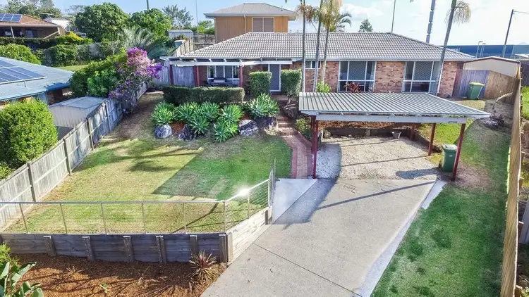 8 Kuter Court, Edens Landing QLD 4207