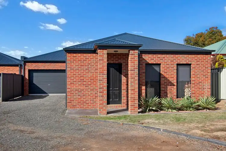 11a Caleb Close, Golden Square VIC 3555