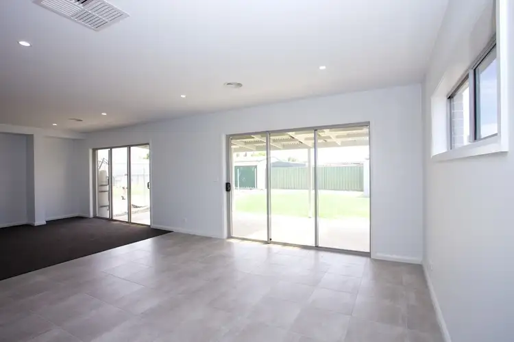 Fifth view of Homely house listing, 27 Williams Road, Horsham VIC 3400