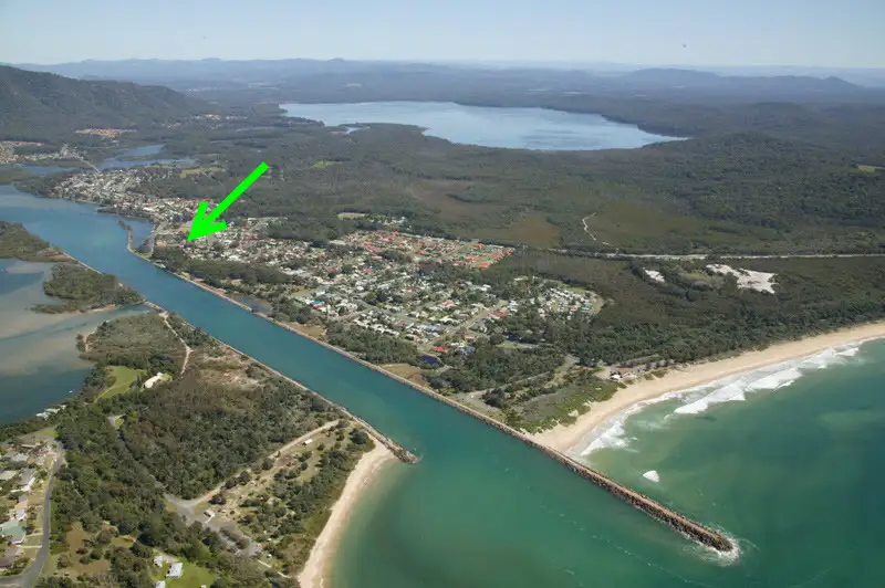 Main view of Homely block of units listing, 5 Riverview Place, North Haven NSW 2443