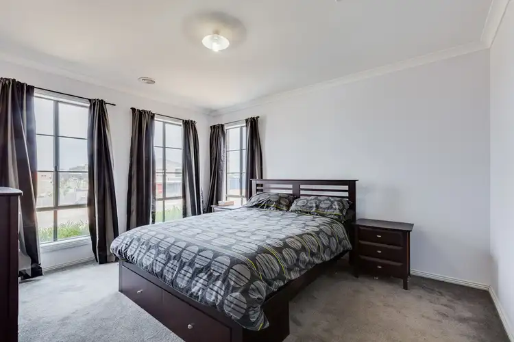 Fifth view of Homely house listing, 8 Light Close, Bacchus Marsh VIC 3340