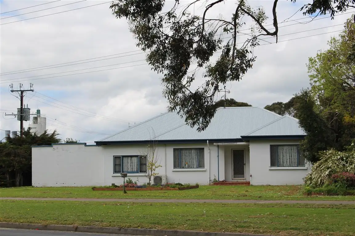 Main view of Homely house listing, 37 White Avenue, Mount Gambier SA 5290