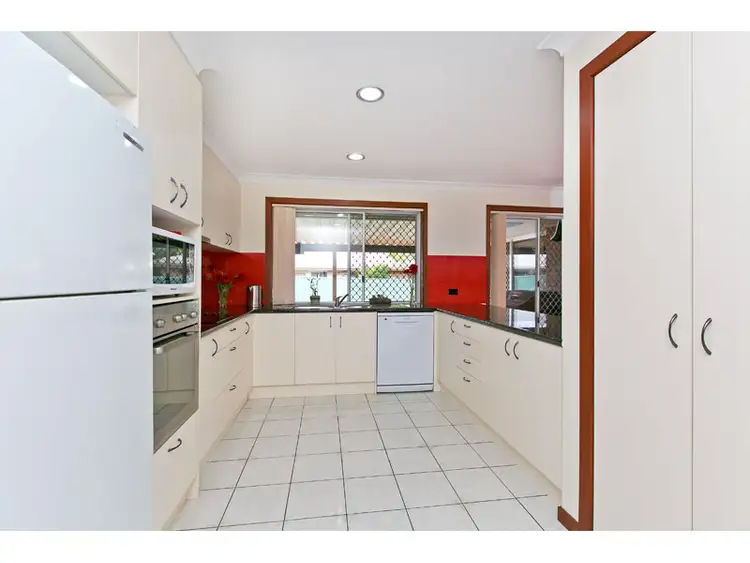 Second view of Homely house listing, 3 Crighton Court, Capalaba QLD 4157