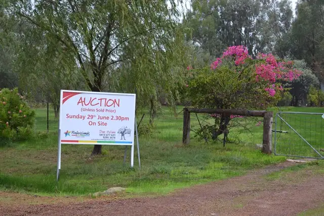 Sixth view of Homely house listing, 8 Hopedale Ridge, Gidgegannup WA 6083