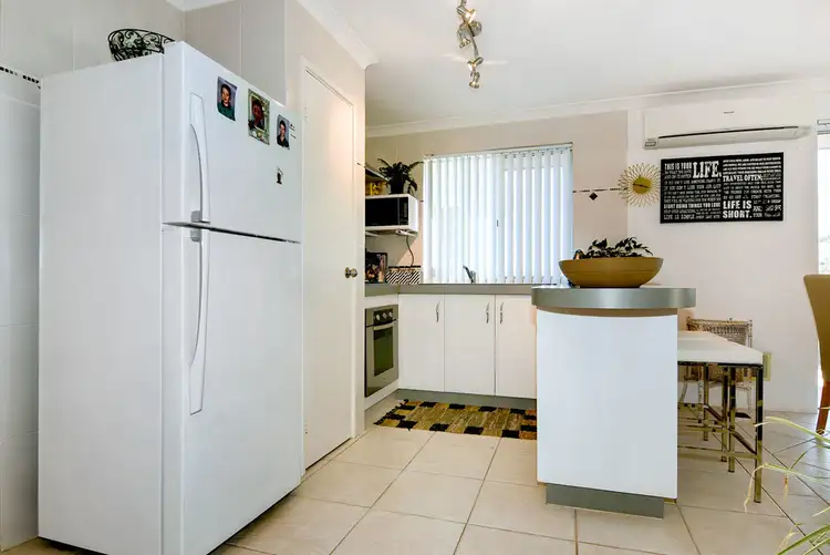 Sixth view of Homely house listing, 4 Blue Manna Place, Australind WA 6233