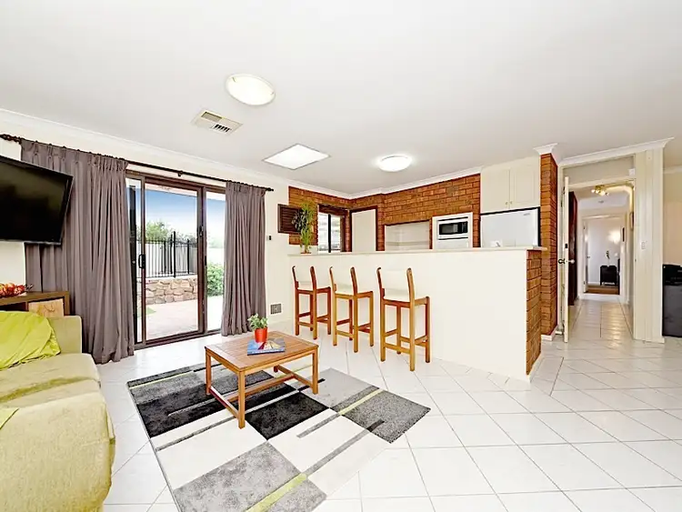 7 Hawker Avenue, Warwick WA 6024