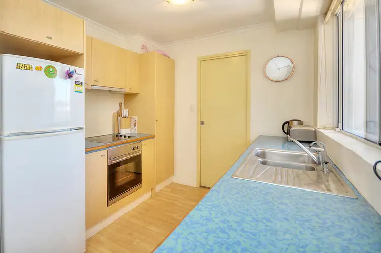 Fifth view of Homely unit listing, @ 98 - 100 Petrel Avenue, Mermaid Beach QLD 4218