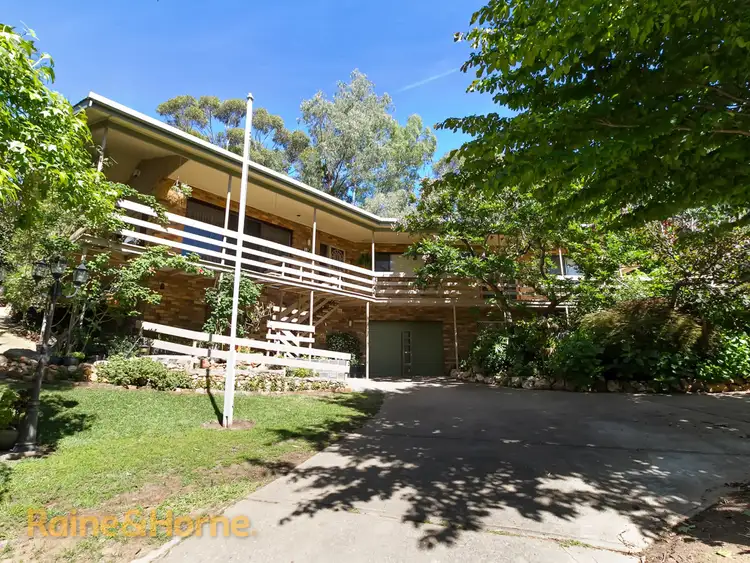 4 Highfield Place, Kooringal NSW 2650