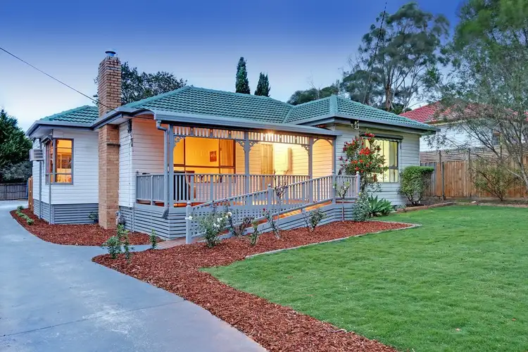 20 Lionel Crescent, Croydon VIC 3136