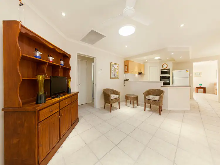 Seventh view of Homely house listing, 15 Marlborough Place, Carindale QLD 4152