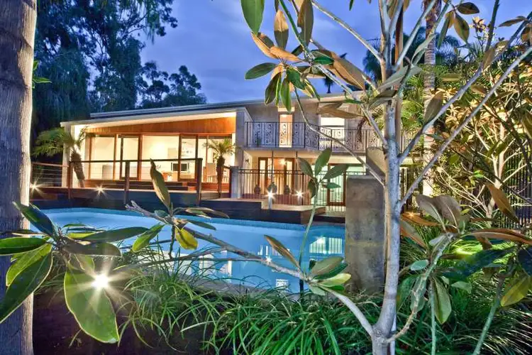 11 Kalari Drive, City Beach WA 6015