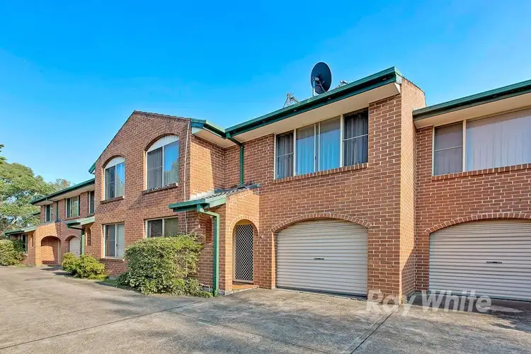 Main view of Homely house listing, 4/92 Railway Parade North, Blackalls Park NSW 2283