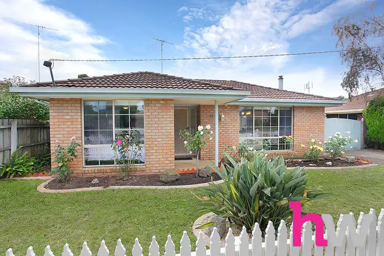 39 Govett Crescent, St Albans Park VIC 3219