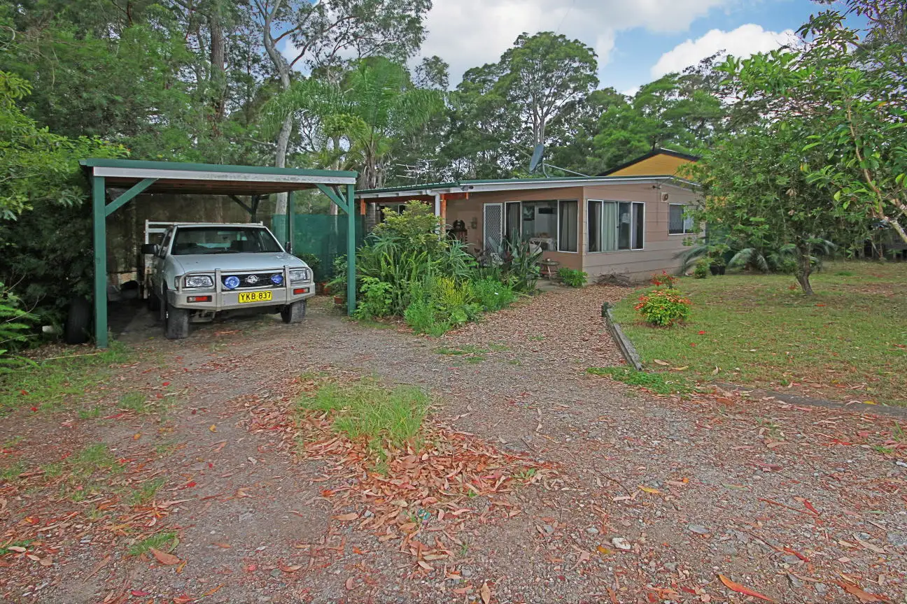 Main view of Homely house listing, 22 Berrima Parade, Surfside NSW 2536
