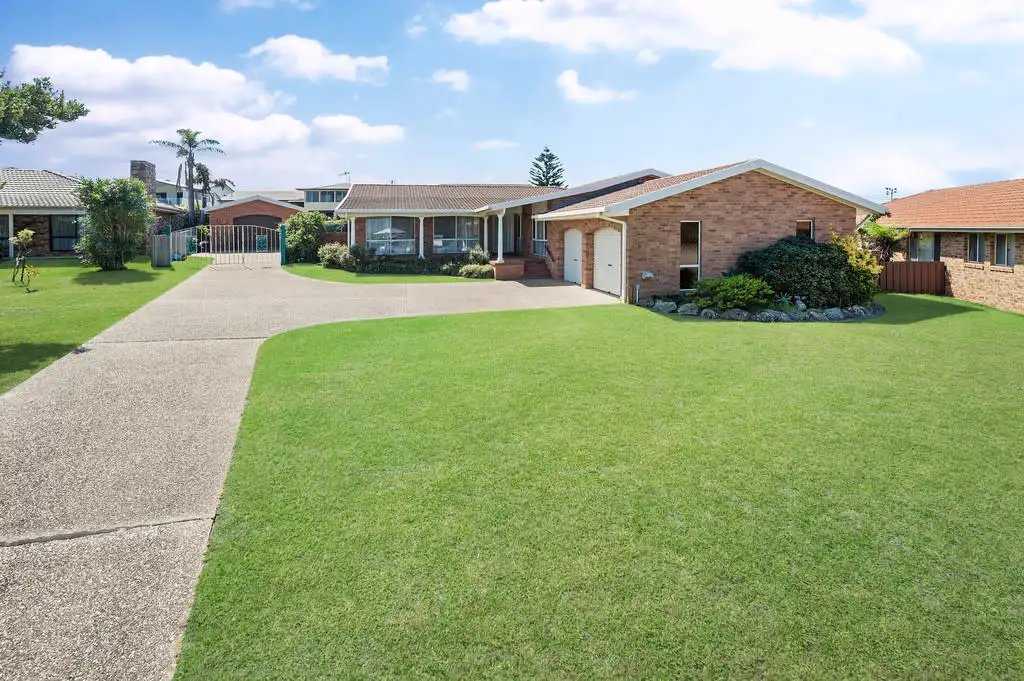 Main view of Homely house listing, 7 Woorree Place, Ulladulla NSW 2539