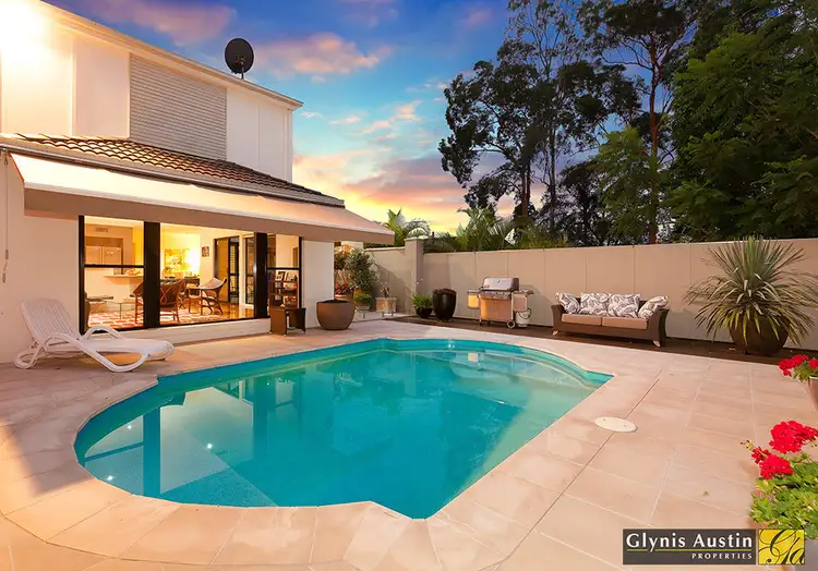 30 Carroll Street, Bardon QLD 4065