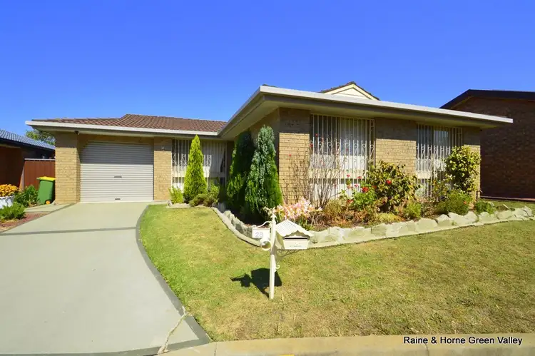 28/30 Devenish Street, Greenfield Park NSW 2176