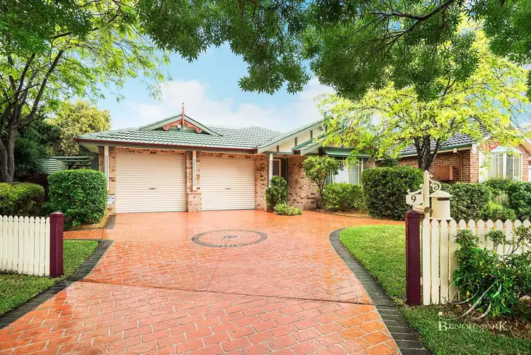 9 Somerset Court, Wattle Grove NSW 2173