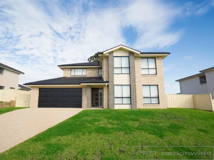 Main view of Homely house listing, 5 Vikki Avenue, Rutherford NSW 2320