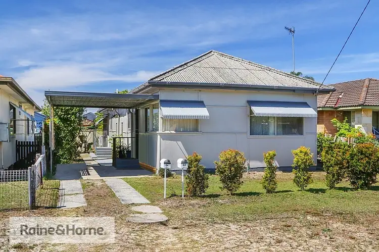 64 Karingi Street