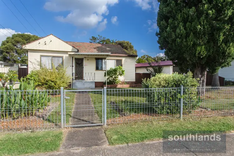 38 Cosgrove Cres, Kingswood NSW 2747