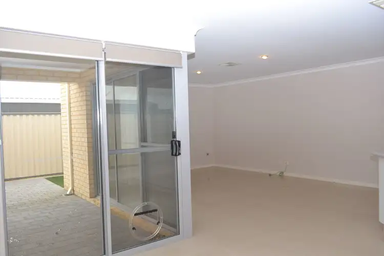 Fifth view of Homely house listing, 8b Spruce Terrace, Aubin Grove WA 6164