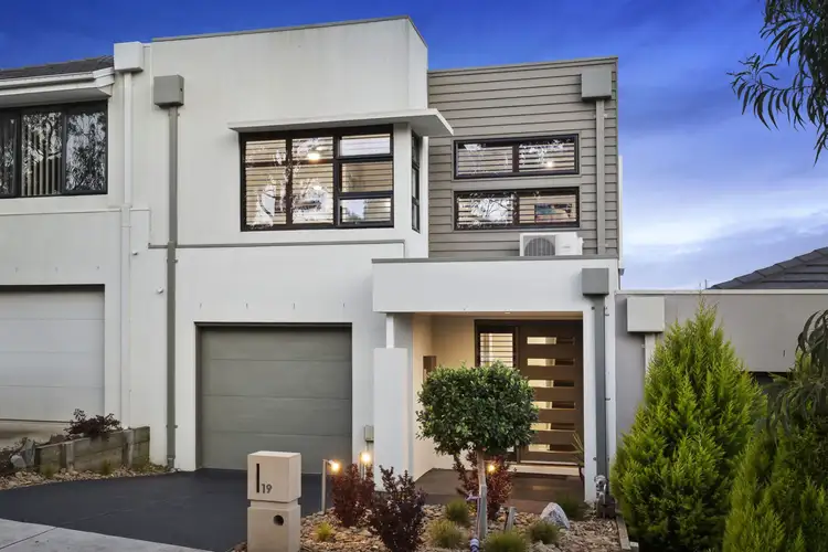 19 Hubble Road, Croydon VIC 3136