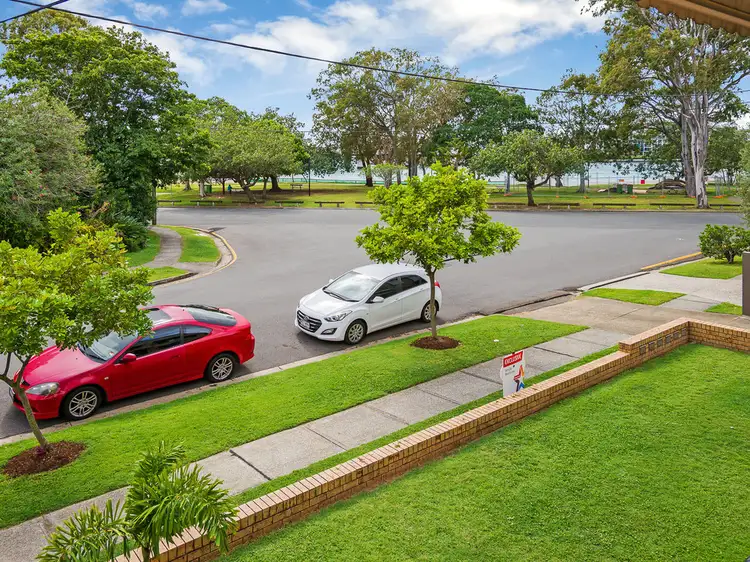 Second view of Homely unit listing, 4/4 Milton Avenue, Paradise Point QLD 4216