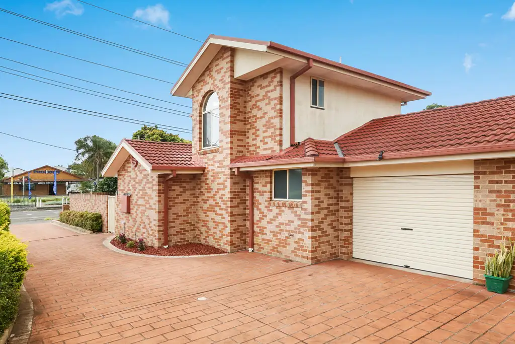 Main view of Homely house listing, 1/182 Wyong Road, Killarney Vale NSW 2261