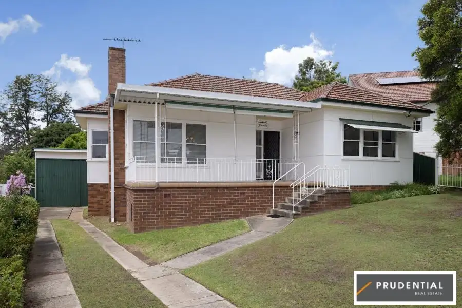 Main view of Homely house listing, 10 Rosalind Crescent, Campbelltown NSW 2560