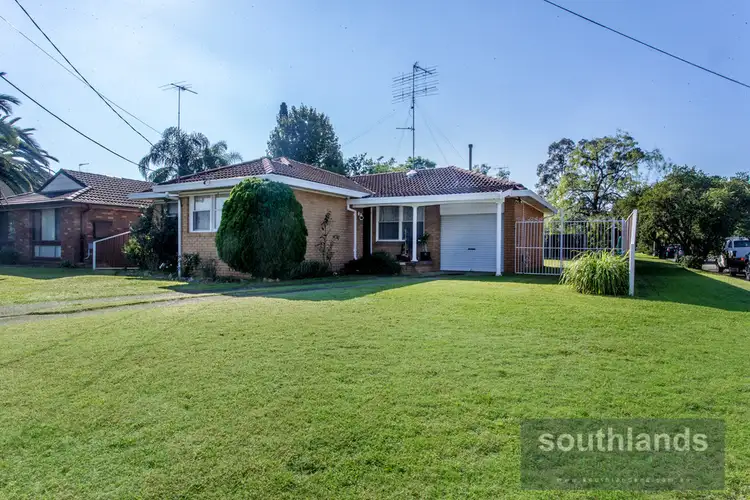 20 Racecourse Road, South Penrith NSW 2750