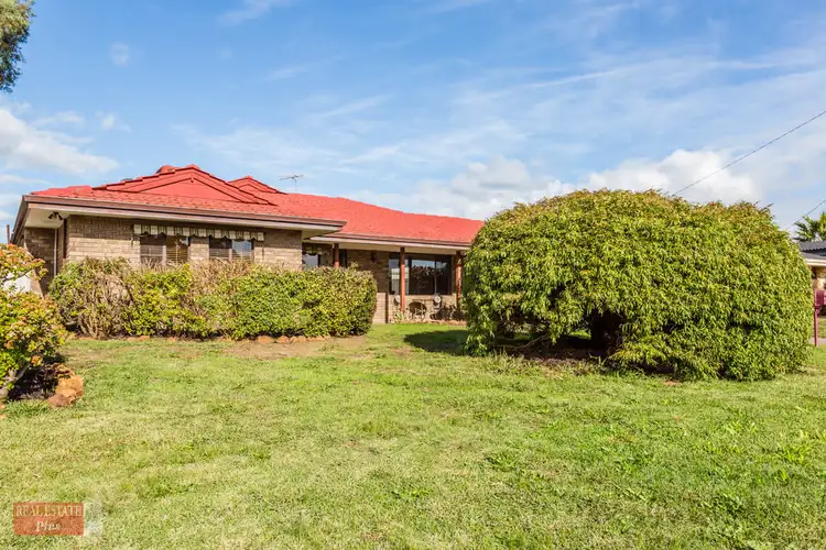Fourth view of Homely house listing, 5 Mallee Way, Forrestfield WA 6058