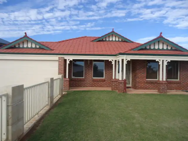 5 Seaview Boulevard, Wandina WA 6530