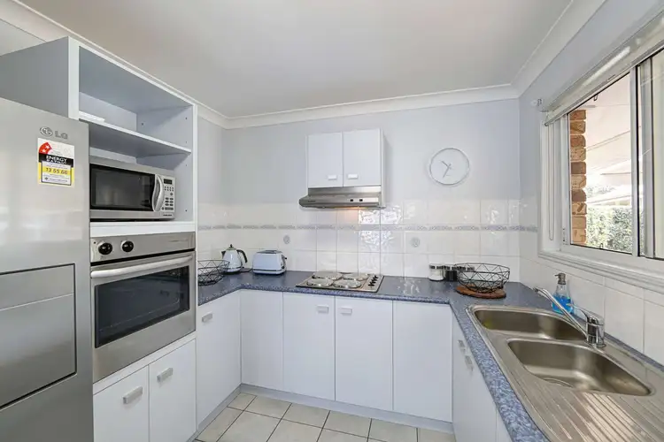 10 Brighton Close, Bundaberg North QLD 4670