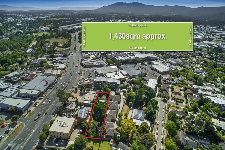 2 Highmoor Avenue, Bayswater VIC 3153