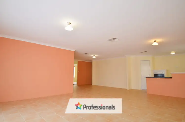 Sixth view of Homely house listing, 8 Rosebay Grove, Singleton WA 6175